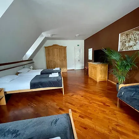 Gostisce Barbara * Idrija