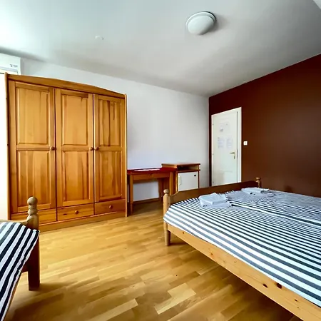 Gostisce Barbara Guest house *